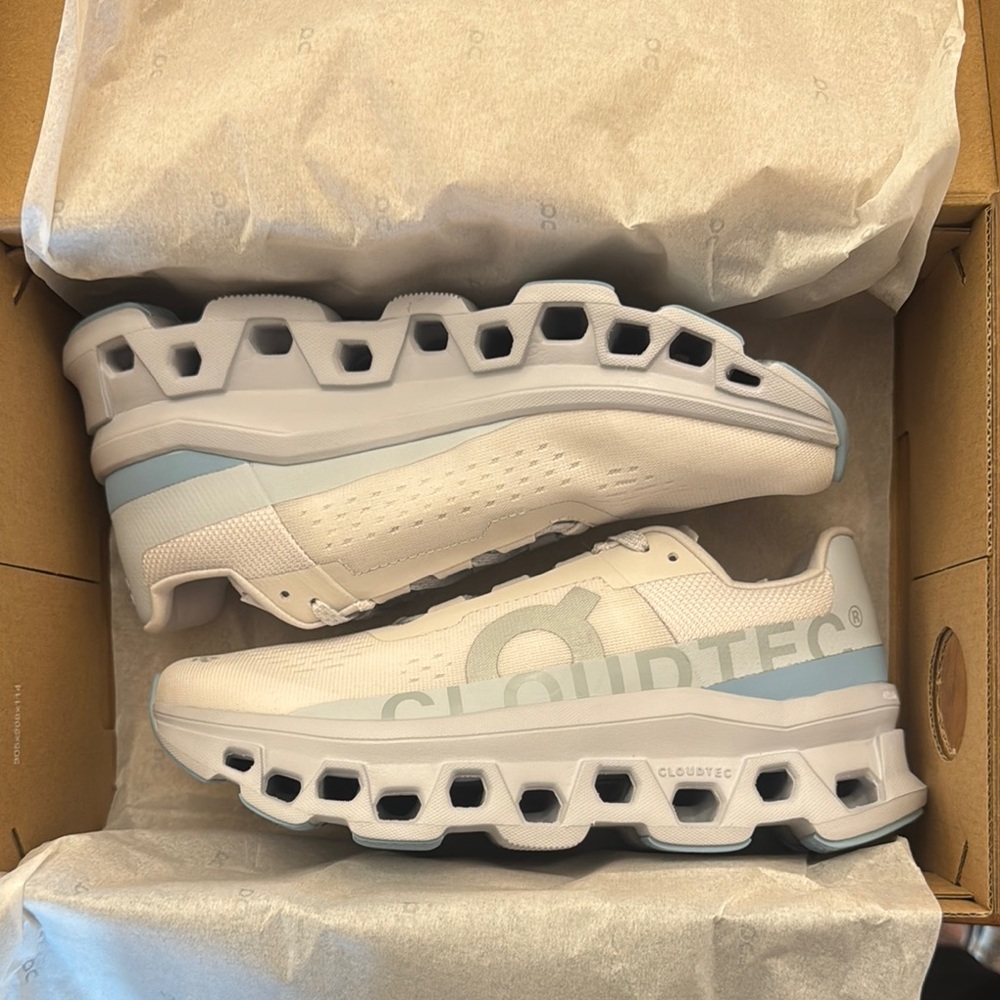 On Performance Cloudmonster 1 Running Shoe Women’s 7.5 NWT